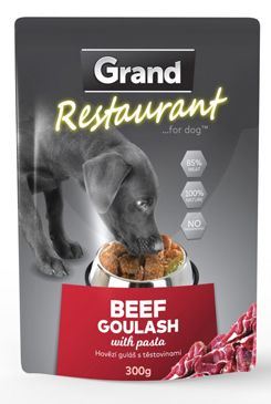 GRAND kaps. deluxe pes Restaur. hovädzí guláš 300g